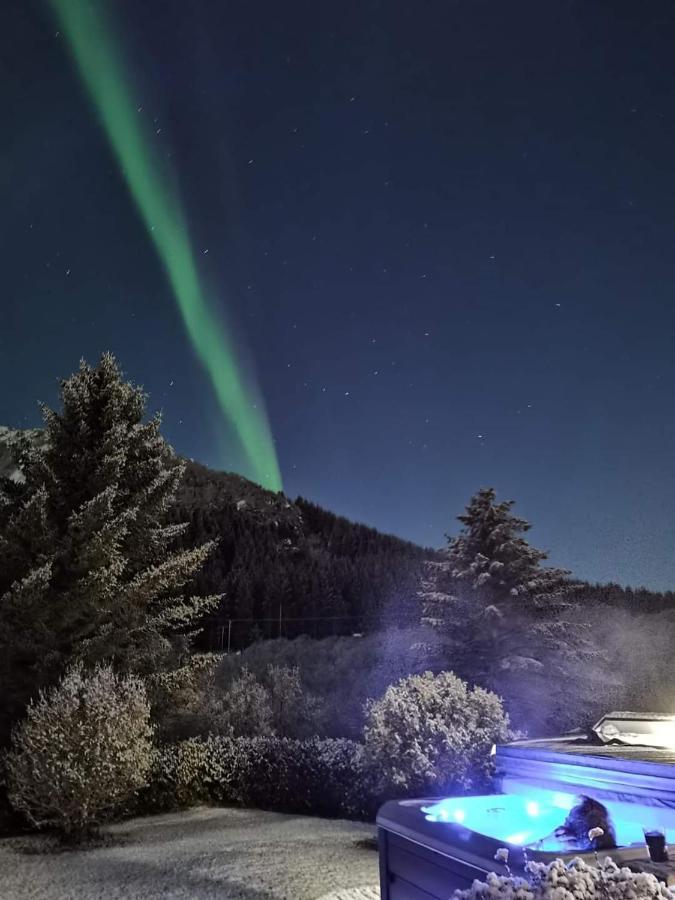 Banpim Hillside Lofoten With Jacusszi Apartment Gravdal  Exterior foto